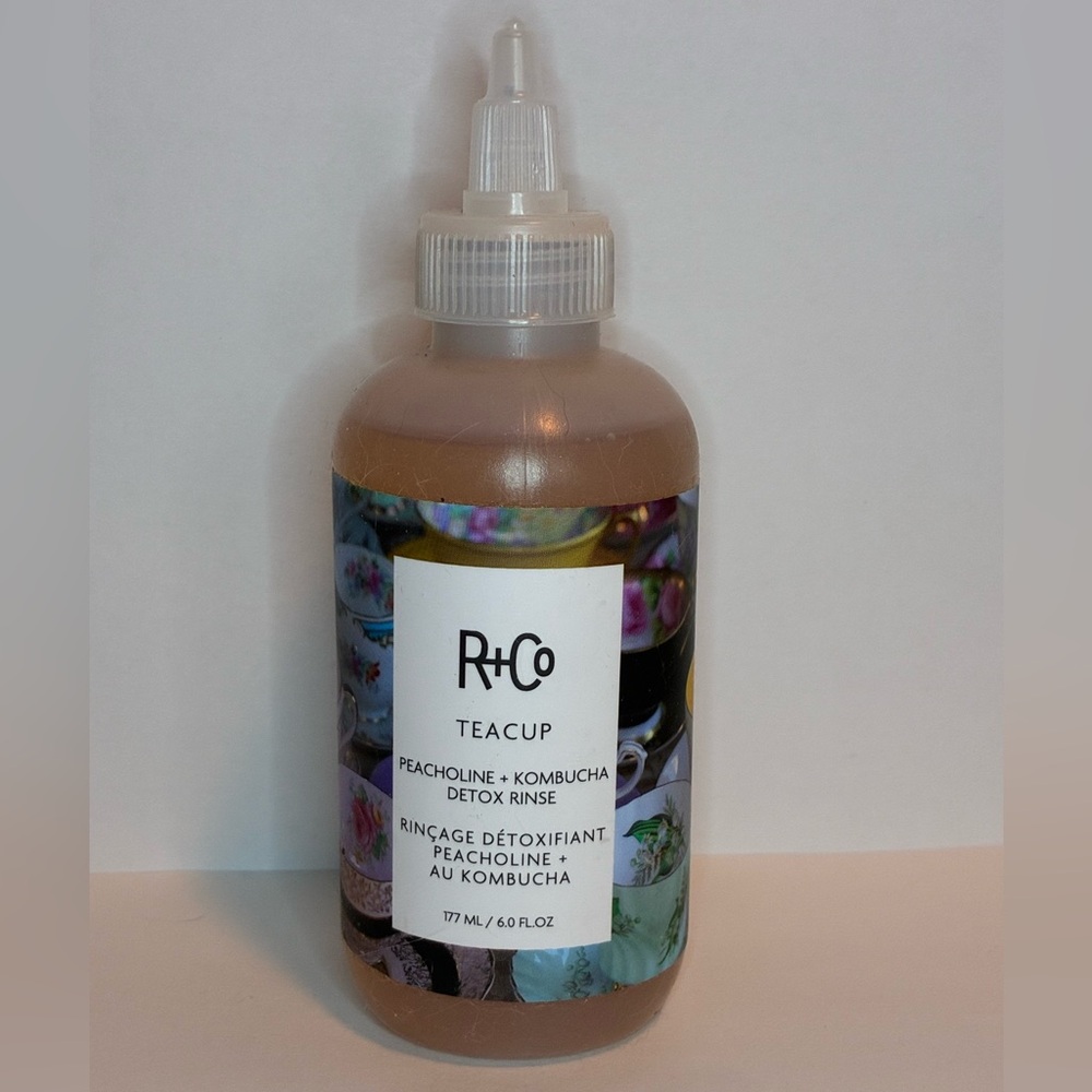 R+Co Teacup Peachaline & Kombucha Detox Rinse